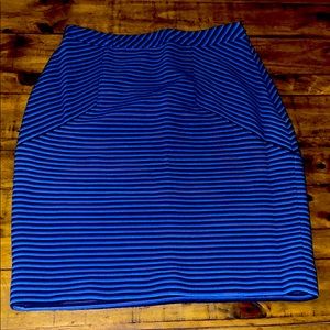 Blue strip pencil skirt